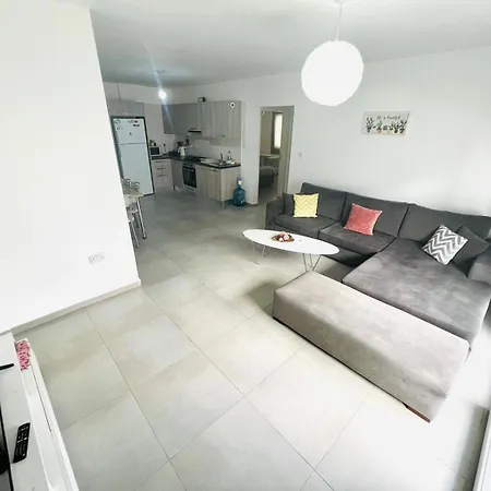 Luxury Flat In North ניקוסיה